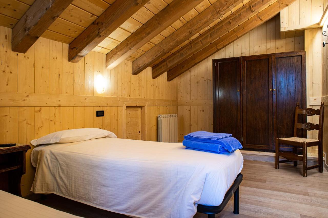 Santa San Hotel Champoluc Exterior foto