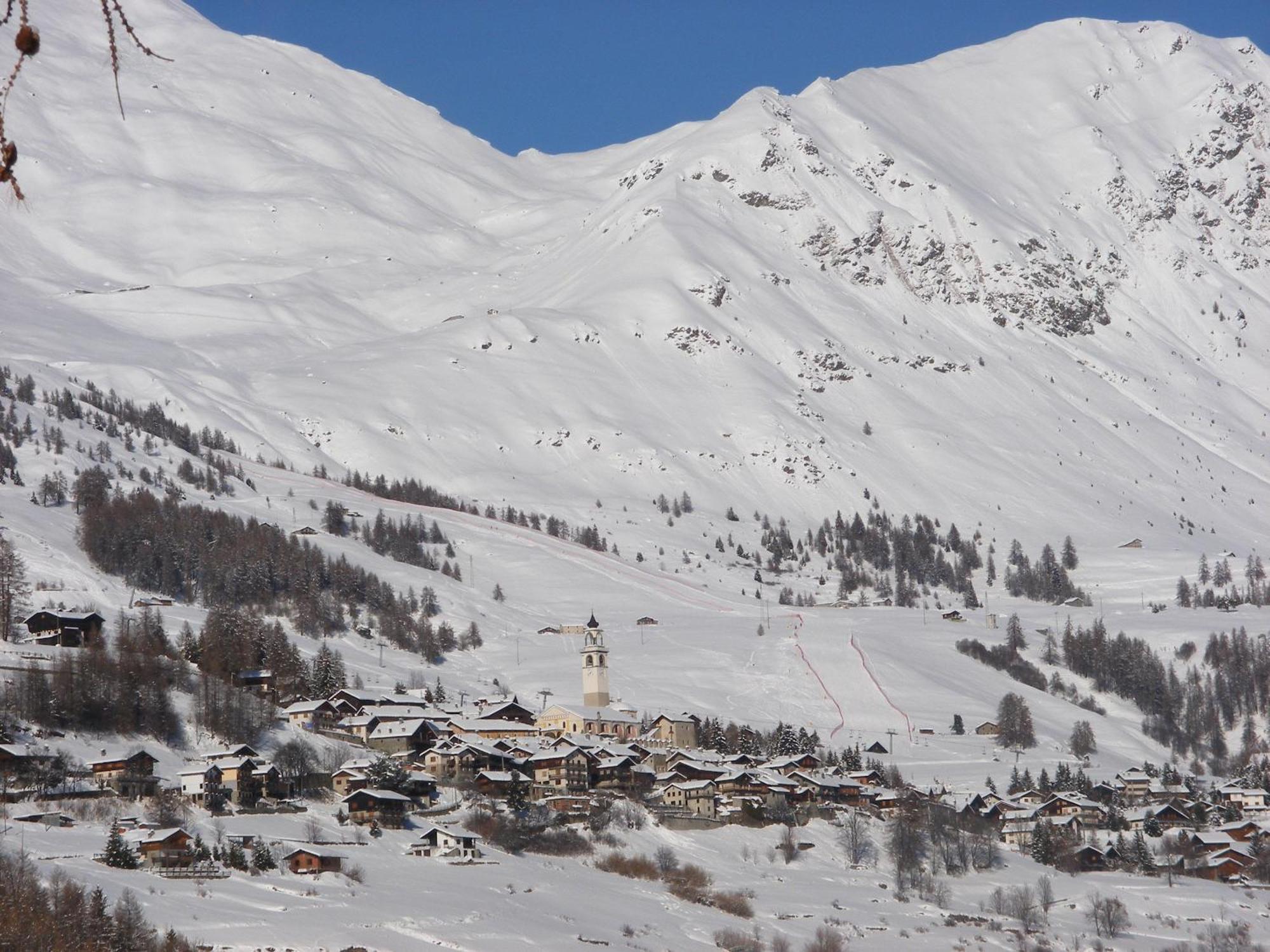 Santa San Hotel Champoluc Exterior foto